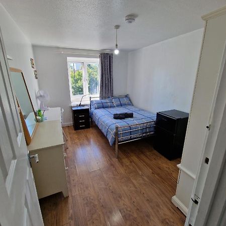 Cozy Double Bedroom In Zone 1-2 Central 런던 외부 사진