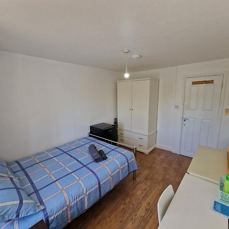Cozy Double Bedroom In Zone 1-2 Central 런던 외부 사진