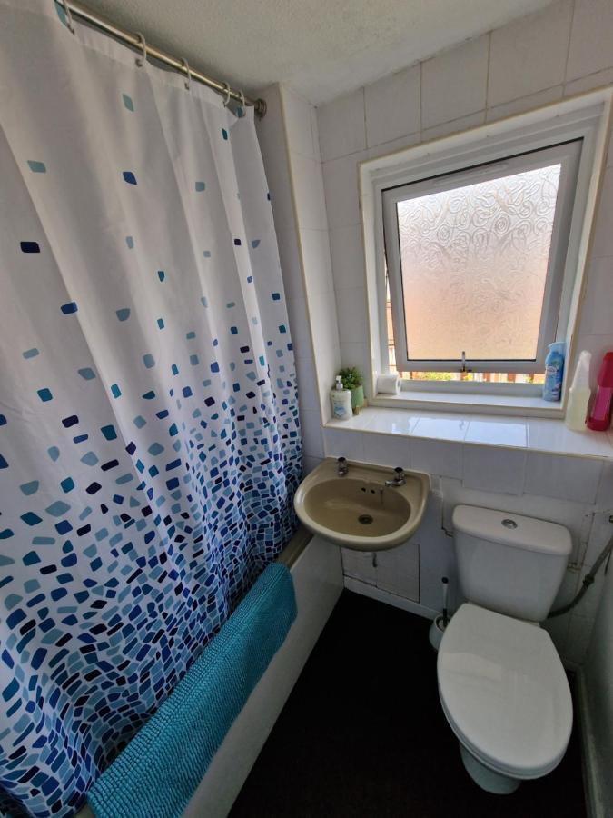 Cozy Double Bedroom In Zone 1-2 Central 런던 외부 사진