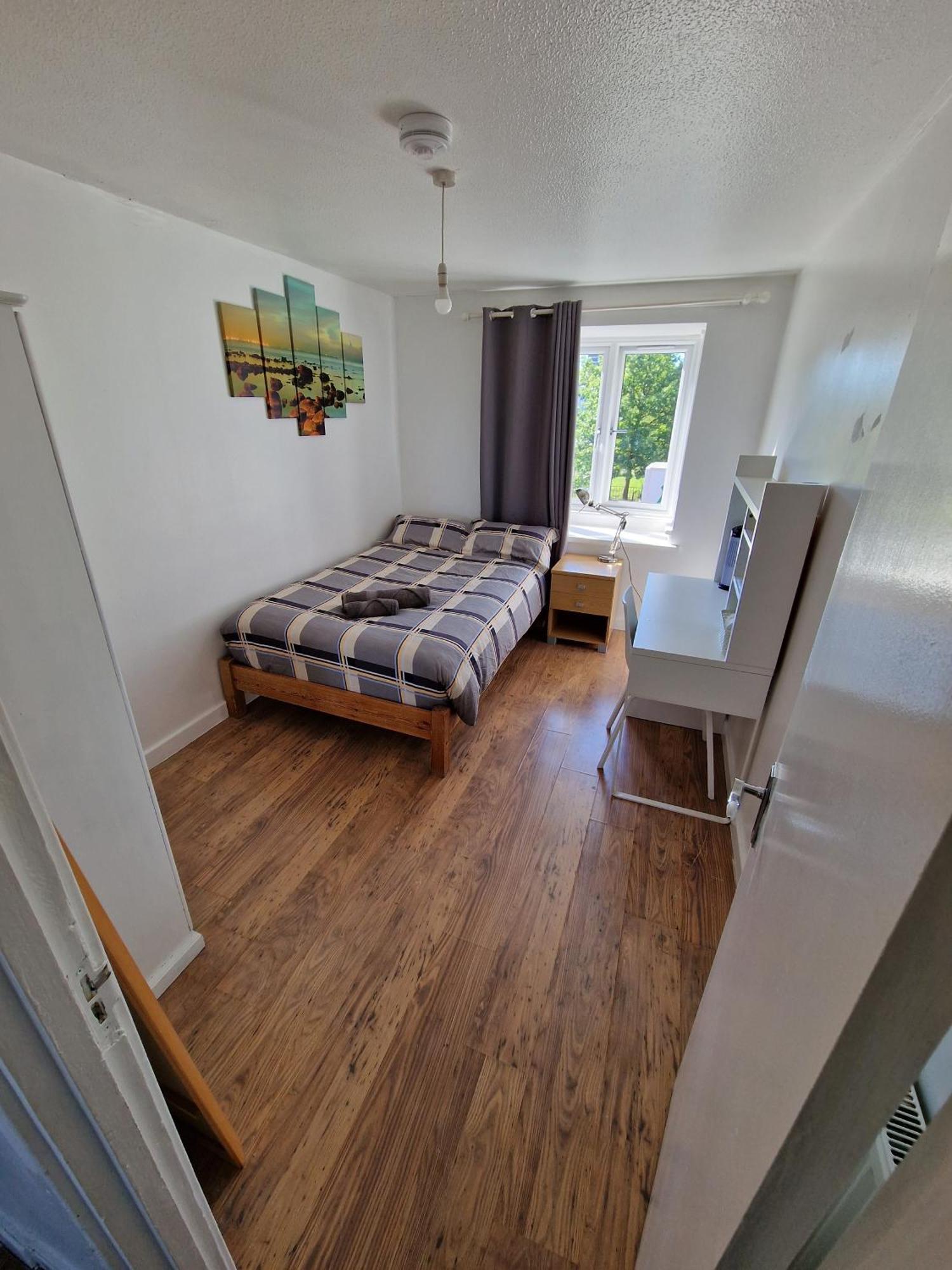 Cozy Double Bedroom In Zone 1-2 Central 런던 외부 사진