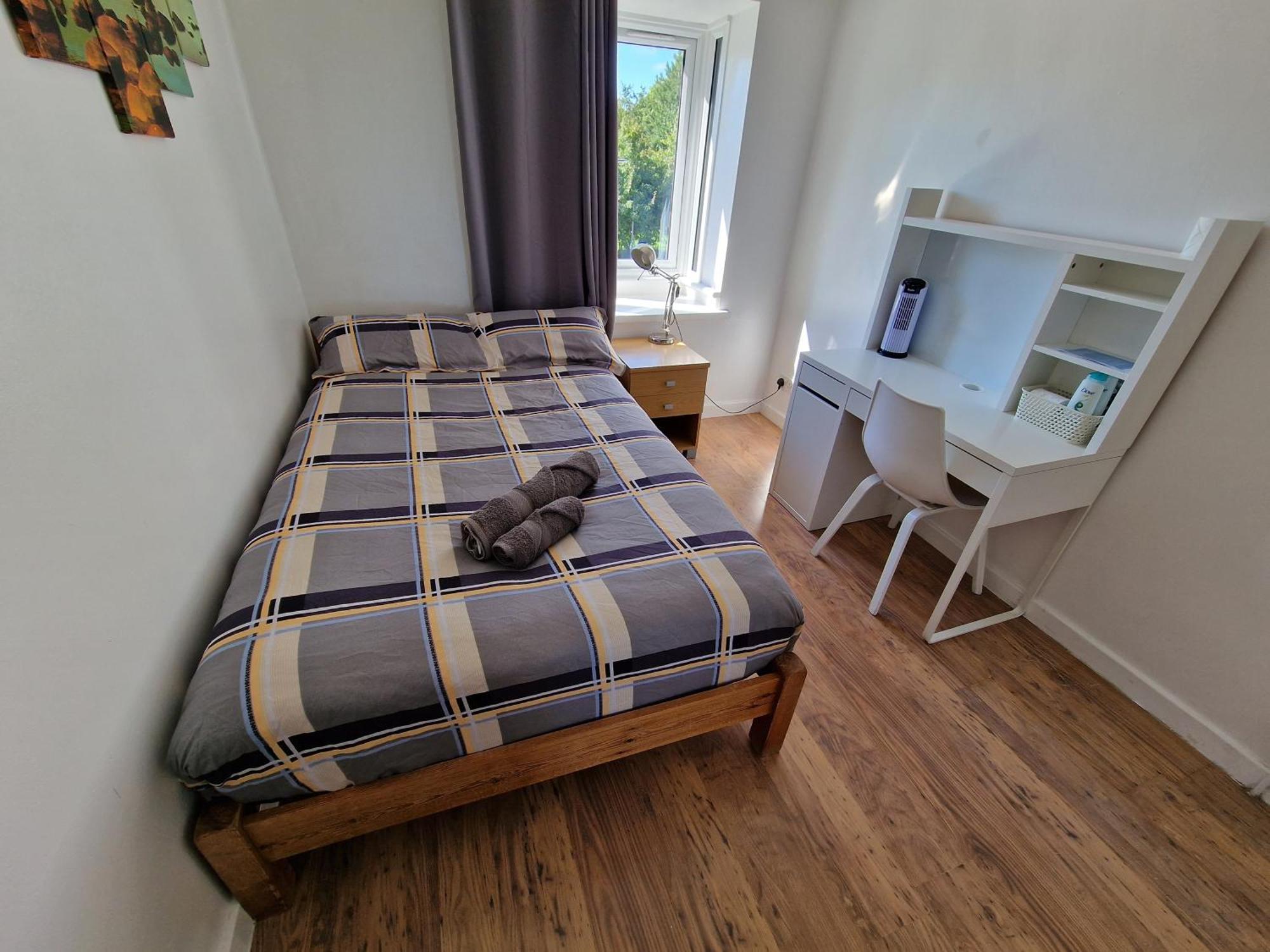 Cozy Double Bedroom In Zone 1-2 Central 런던 외부 사진